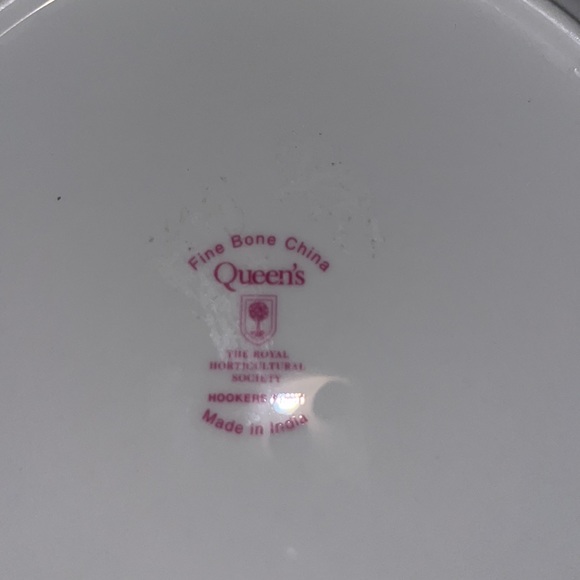 Set of 2 Queen’s Hookers Fruit Plates - Picture 4 of 7